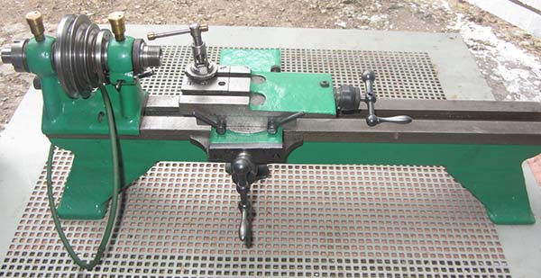 Настольный токарный станок С-28