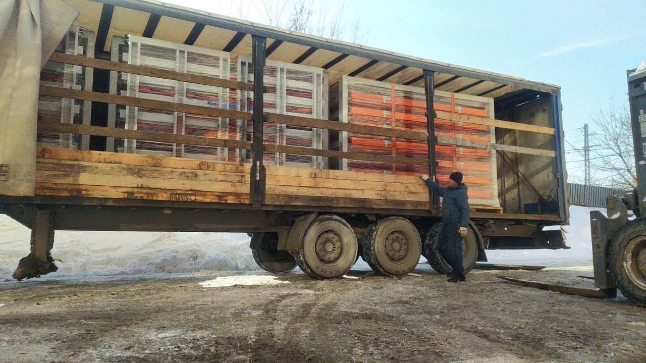 Стеллаж с выдвижными полками ДРОВЕР