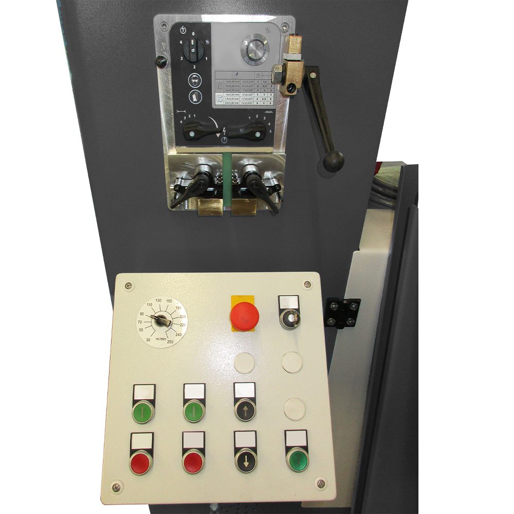 Вертикальный ленточнопильный станок VBS-800TM